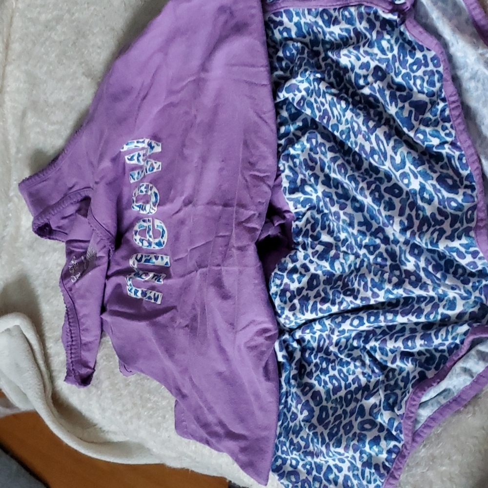 Women's pajamas with shorts leopard print in purple white and blue very pretty